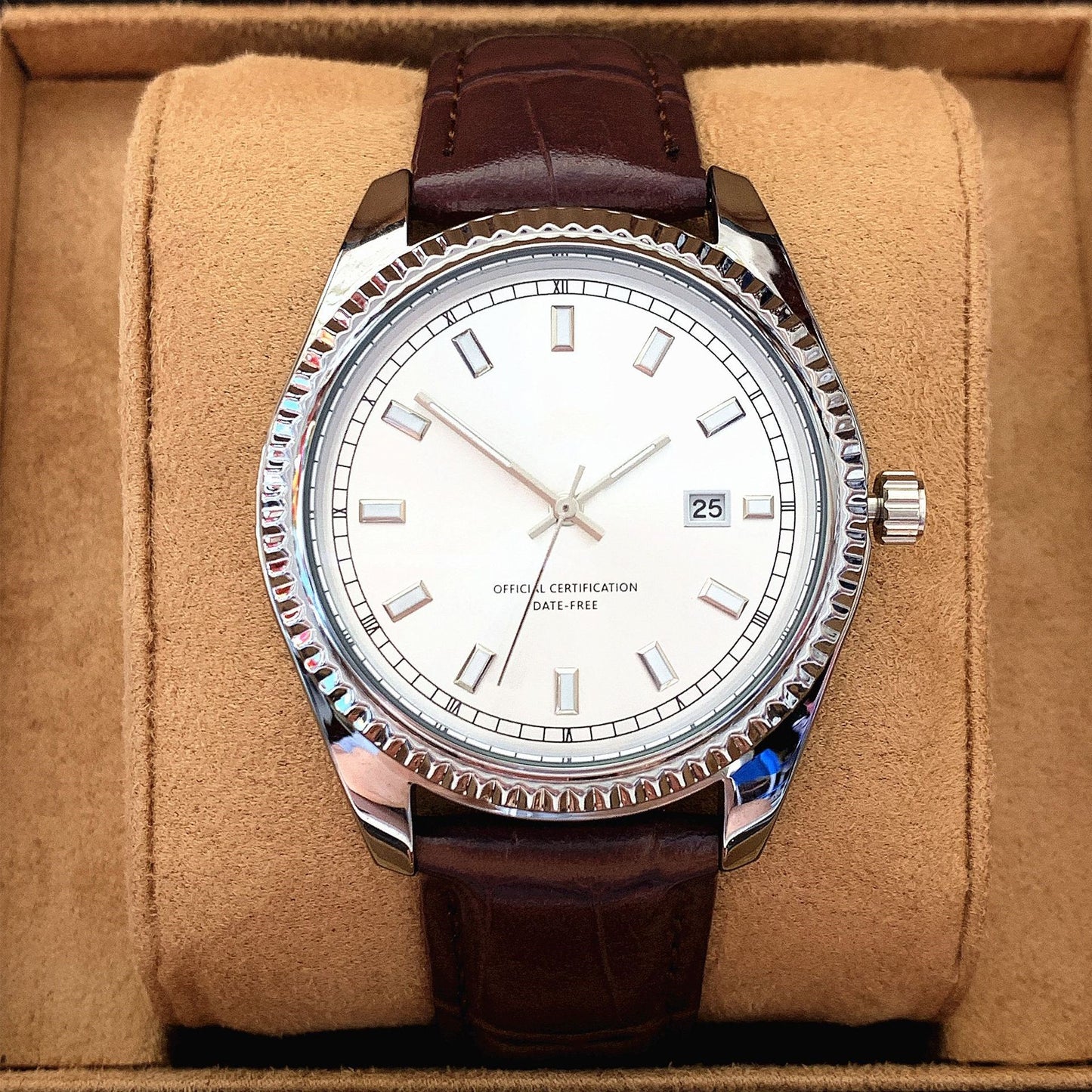Classic Leather Strap Men’s Watch